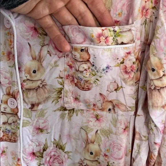 Bums & Roses NATURAL BAMBOO Collar Shirt & Shorts Set hunny bunny pajamas large - Picture 6 of 13